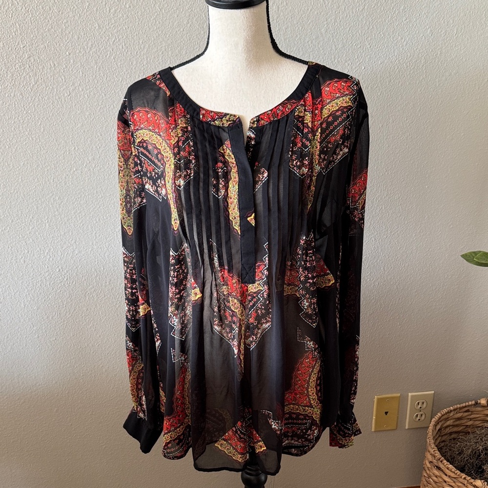 Daniel Rainn Multicolor Paisley Blouse